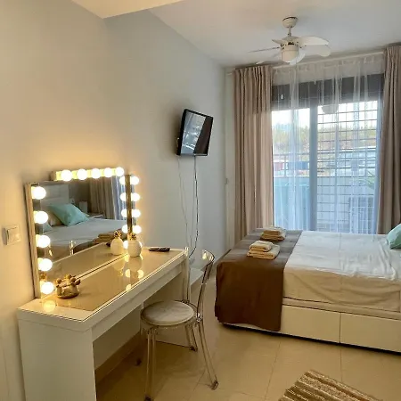 Apartamento Feliz Casa El Pinar *